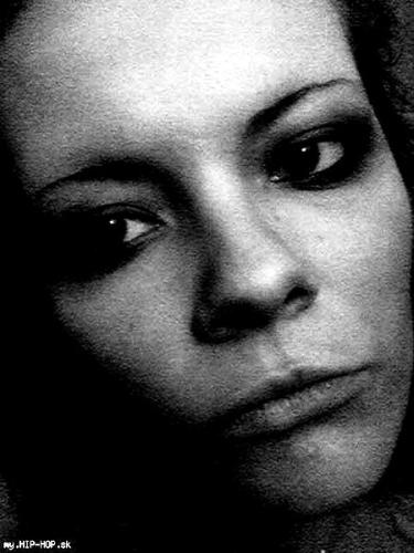 La foto è stata inserita dal modello sul portale della ceca Modelky s.r.o.