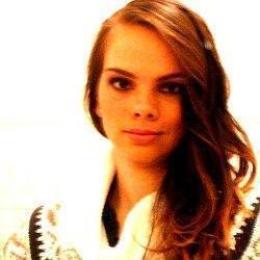 modelky/2896/403500_4535761105544_1941178030_n[1].jpg