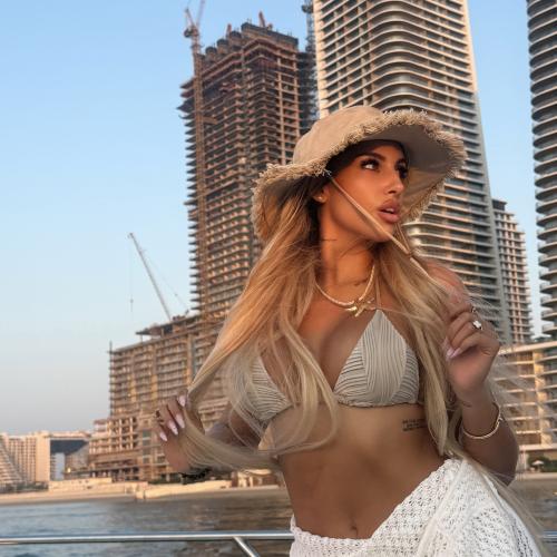 Fotografiu vložila modelka na portál spoločnosti Slovenskej Modelky s.r.o.